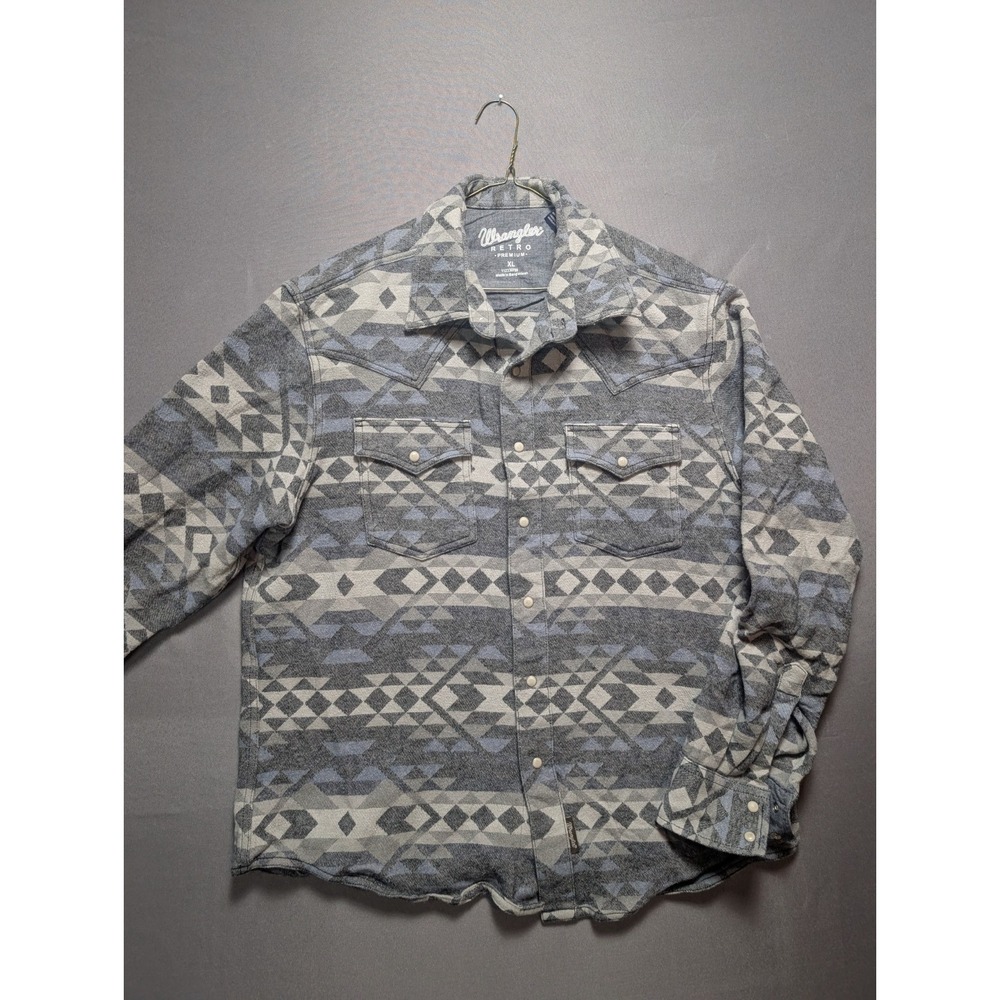 Wrangler Retro Premium Men’s XL Southwestern Aztec Pearl Snap Western Shacket